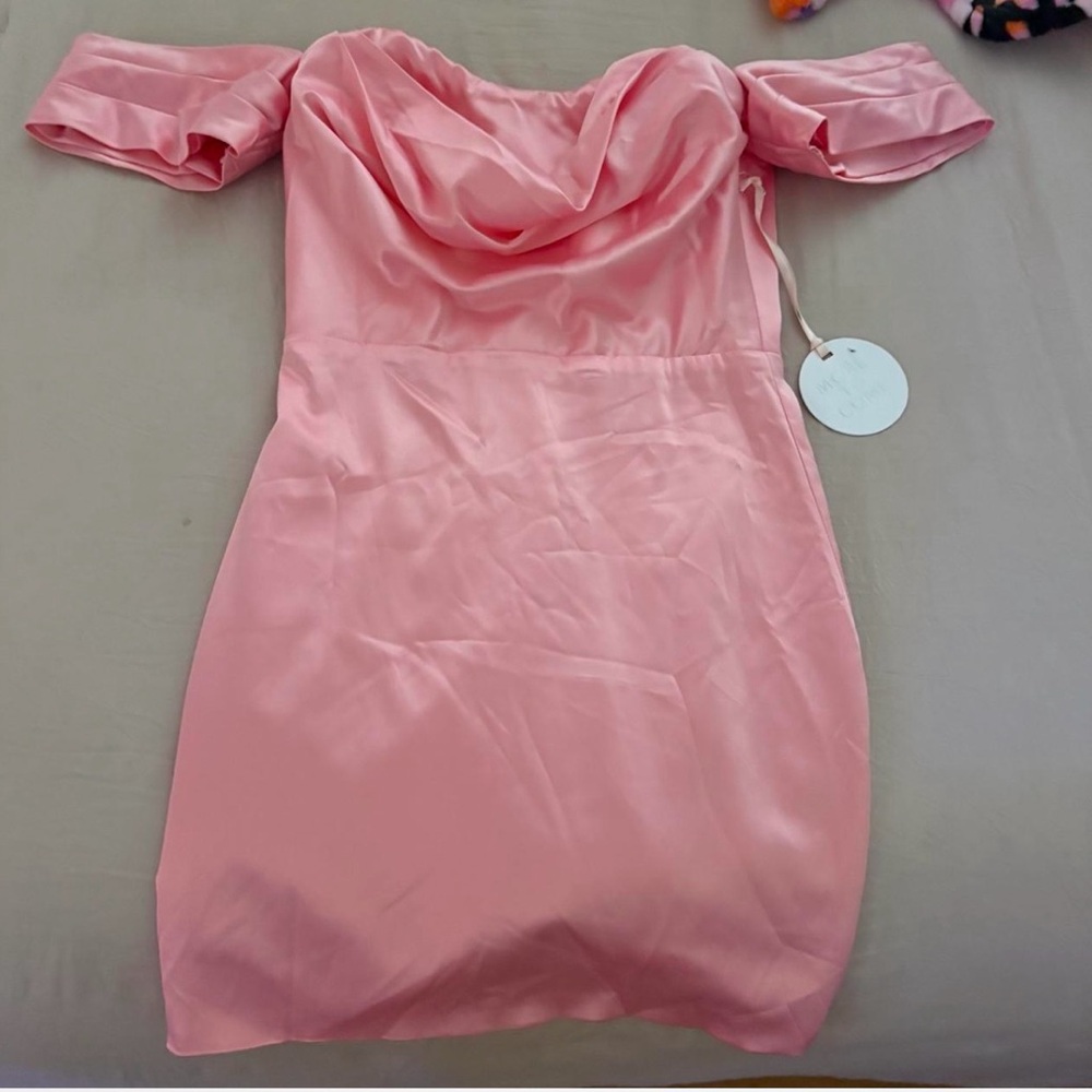 Chic Strapless Pink Dress